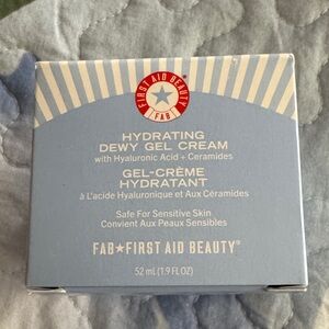 First Aid Beauty Hydrating Dewy Gel Cream